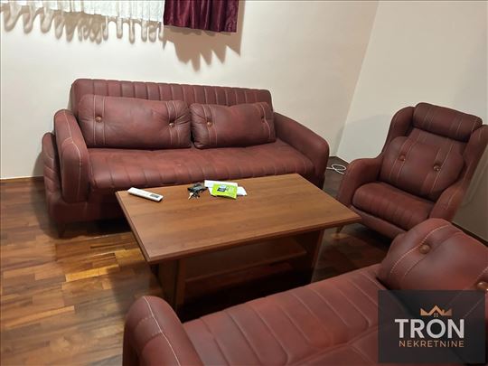 Komforan jednosoban stan kod izvora Jezero 49m2