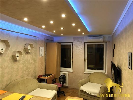 Namestena garsonjera kod Futoske pijace