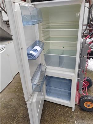 Oko metar i po garancija