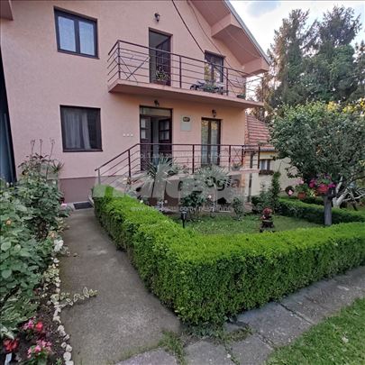 Sobe za izdavanje studentima blizu studenjaka