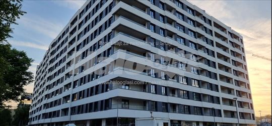 Airport Garden, nov, lux, neuseljavan