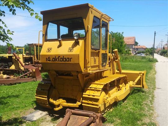 Buldozer tg 110