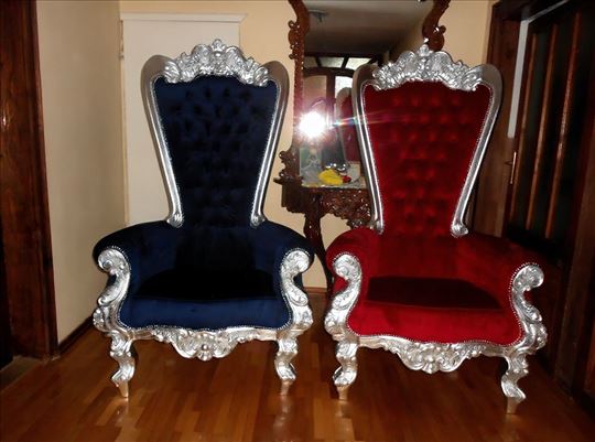 Stilske fotelje, tron, visoke, udobne, novo