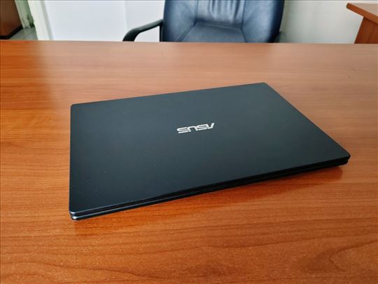 ASUS Vivobook Go 14"
