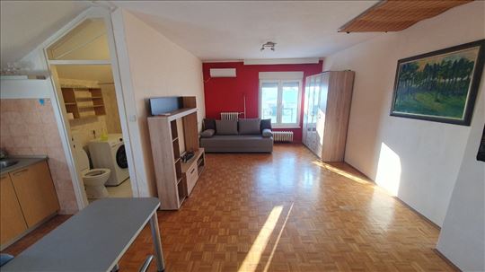 Dr Ivana Ribara,bl 71, 1.0 namesten