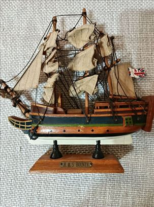 H.M.S Bounty jedrenjak