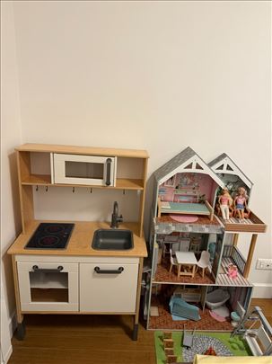 Kuhinja i kućica za lutke
