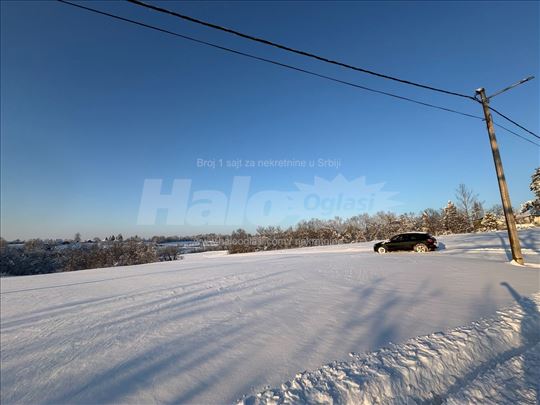 Plac Kosmaj Stojnik Božanstven