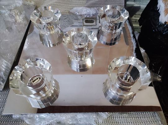 Plafonjere sa staklenim abažurima Magasinet LM-TEC