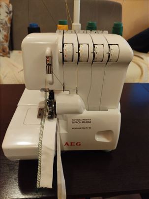 Portabl overlok Aeg