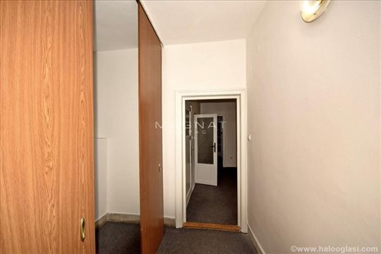 Pregrada, ploče oplemenjena iverica