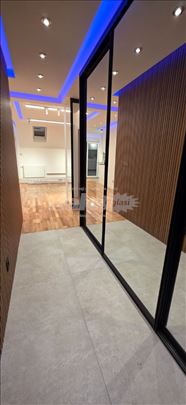 Prodaja- prelep stan Lazarevac