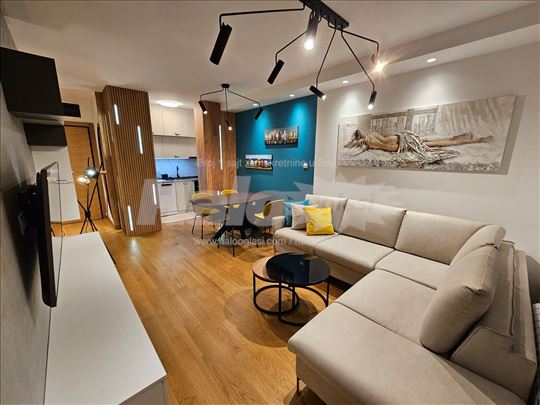 Savremen - LUX stan u novoj zgradi, top lokacija