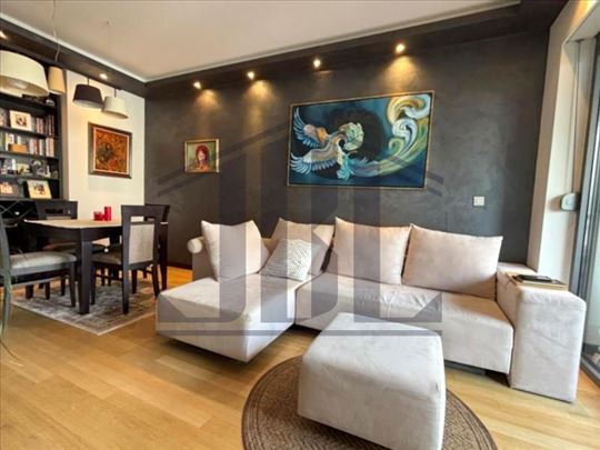 Stan 2.0 sa tersom novogradnja