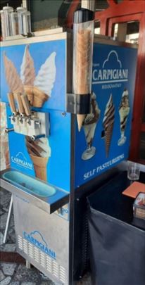 Aparat za sladoled carpigiani