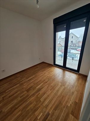 Dobanovci centar, novogradnja, 60m2
