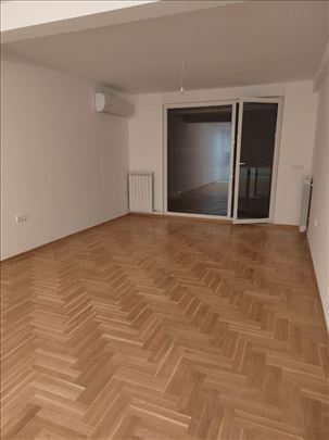 Dvosoban stan na Zvezdari