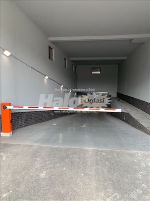 Poslednje slobodno garažno mesto u New Minelu!