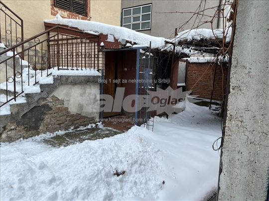 Garsonjera u Zarkovu