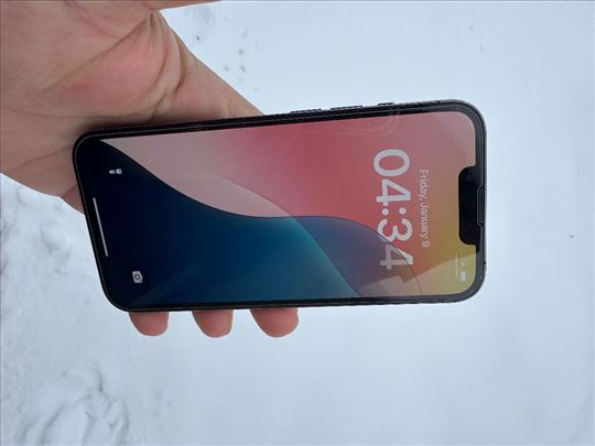 iPhone 13 Pro 100% baterija