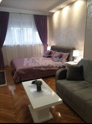 Izdajem Opremljen Stan