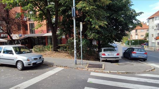 Lokal na Banovom Brdu