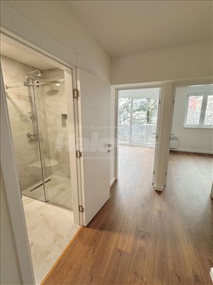 Lux 3.0. stan u Profesorskoj Koloniji