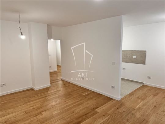 LUX stan u blizini Vukovog spomenika ID#13376