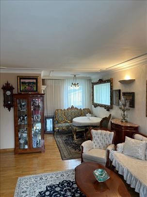 Prodajemo trosoban stan, Denkova Basta, 90m²