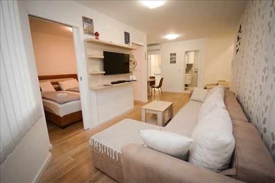 Stan u Vrnjačkoj Banji, 800m od centra, u mirnom d