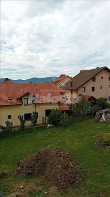 Zlatibor , nameštena garsonjera u zgradi