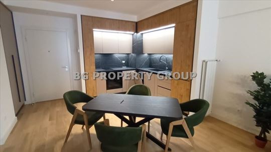 BW SENSA ,nov,neuseljavan ,2.0, namešten stan