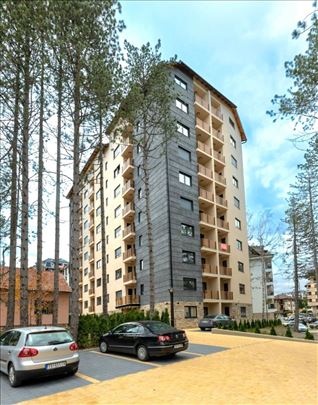  Krfska, 2.5 stan 43 m2 sa garažom 