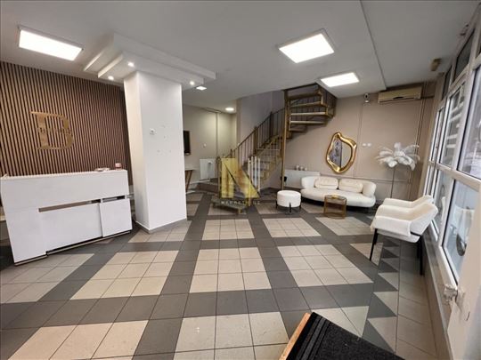 Lokal od 130m2 na Bulevaru Cara Lazara