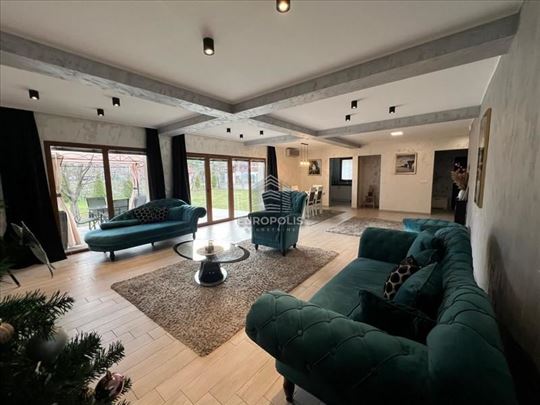 Luksuzna kuća na placu od 9ari ID#8684