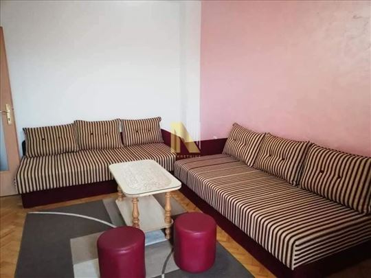 Jednosoban, uknjižen u blizini Centra