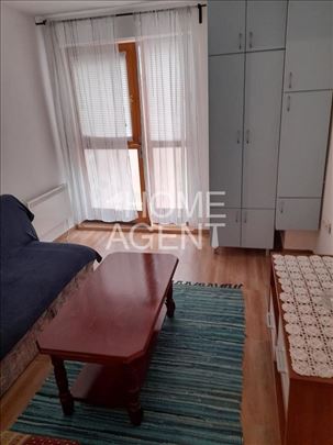 Kod XIII gimnazije ID#1472