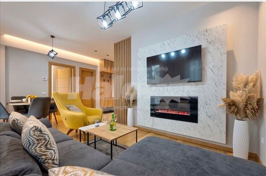 kompletno opremljen stan sa garažnim mestom