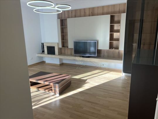 Krunska, 4.0, salonac, 105m2, uknjižen