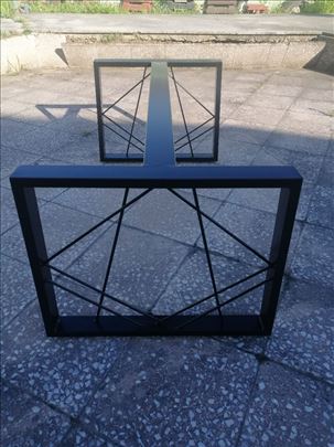 Metalni trpezarijski sto Wire Cube
