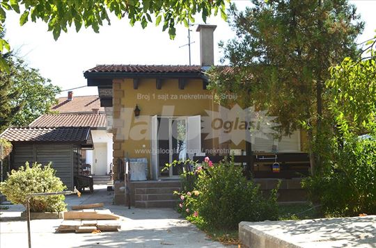 Nekretnina sa pogledom na Dunav