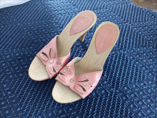 Roze drvene nanule sa potpeticom – broj 37