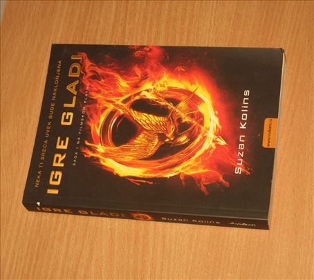 Suzan Kolins - Igre gladi