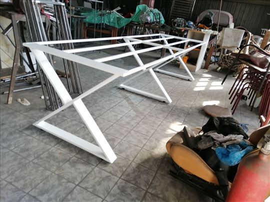 Trpezarijski sto Double X Line