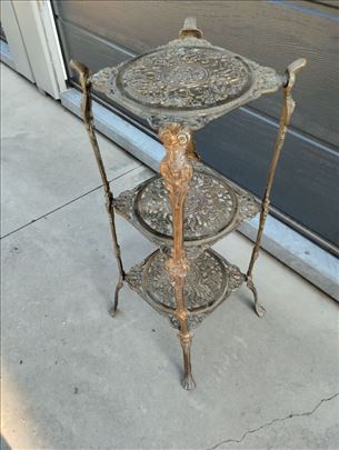 Vintage dekorativni stalak za biljke od mesinga