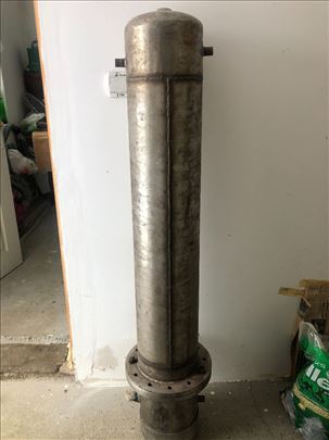 2 prohromske  posude, nikad ne korišćene .