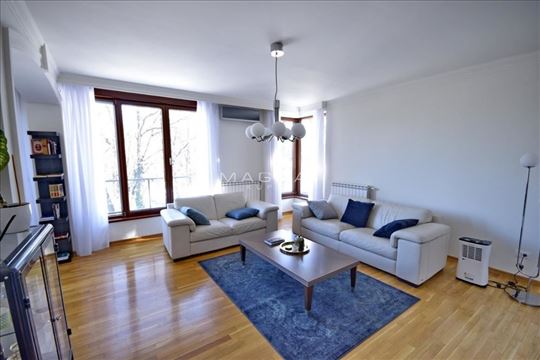 Dedinje- Lux - Garaza - trosoban stan ID#5438