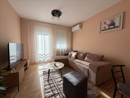 Dvosoban stan - 40m2 - Grbavica