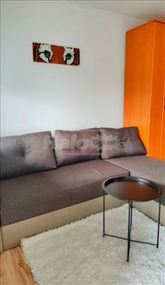 Izdaje se garsonjera u Borči (Zrenjaninski Put) 