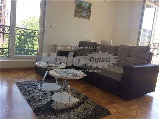 Izdajem stan na Zvezdari